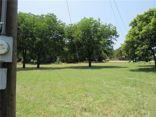 1220 W Hubbard St, Mineral Wells, TX 76067